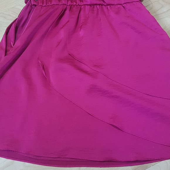 One shoulder flowy pink dress - Picture 2 of 4